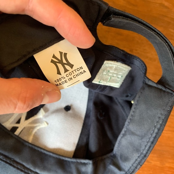 Hat - Picture 3 of 3